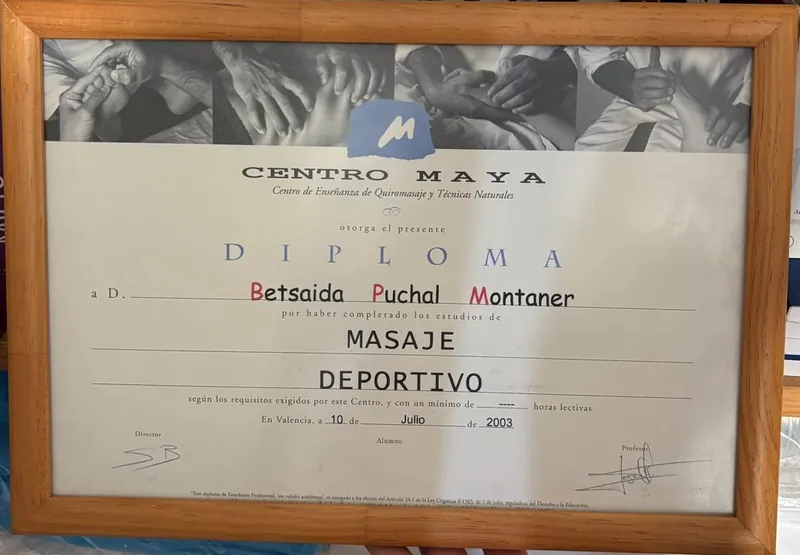 Diploma de Masaje Deportivo de Centro Maya, a nombre de Betsaida Puchal Montaner, 2003